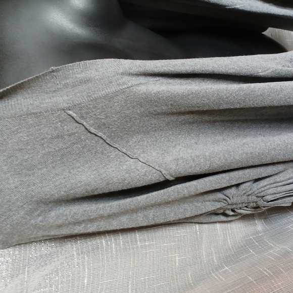 Cupio Light Grey Open Front Draped Cardigan Size L - Picture 3 of 5